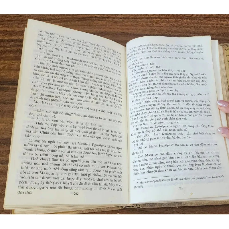 Tuyển tập văn xuôi của Puskin (tranh in màu, 367 trang) 751152