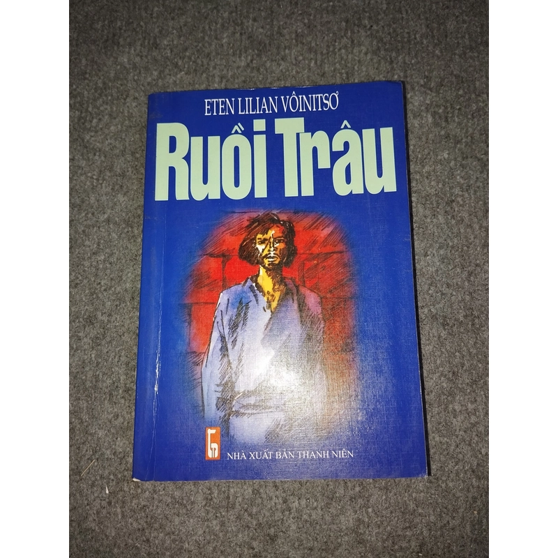 RUỒI TRÂU - ETEN LILIAN VÔINITSƠ 549854