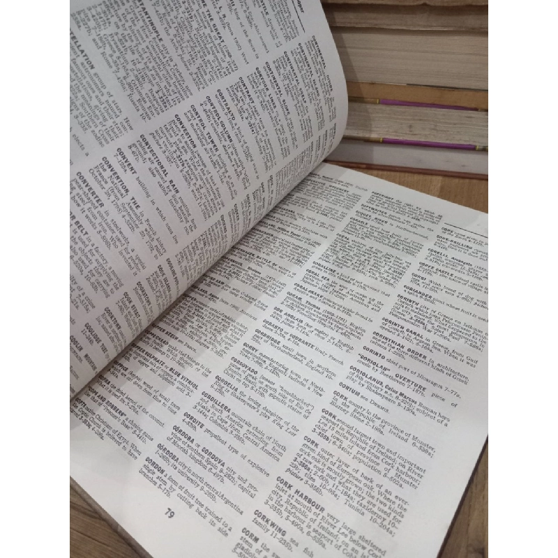 Children's Britannica 734445