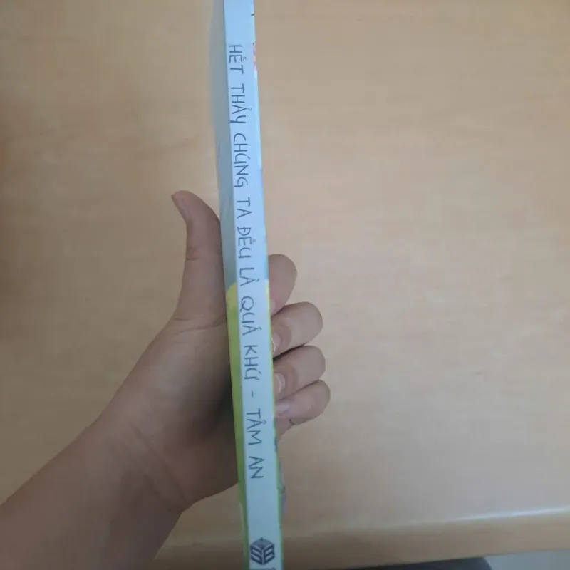 Hết thảy chúng ta đều là quá khứ 936988