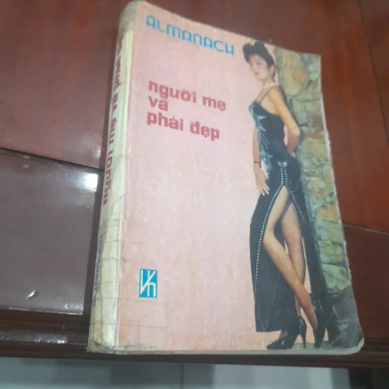 ALMANACH Người Mẹ và Phái Đẹp 747505