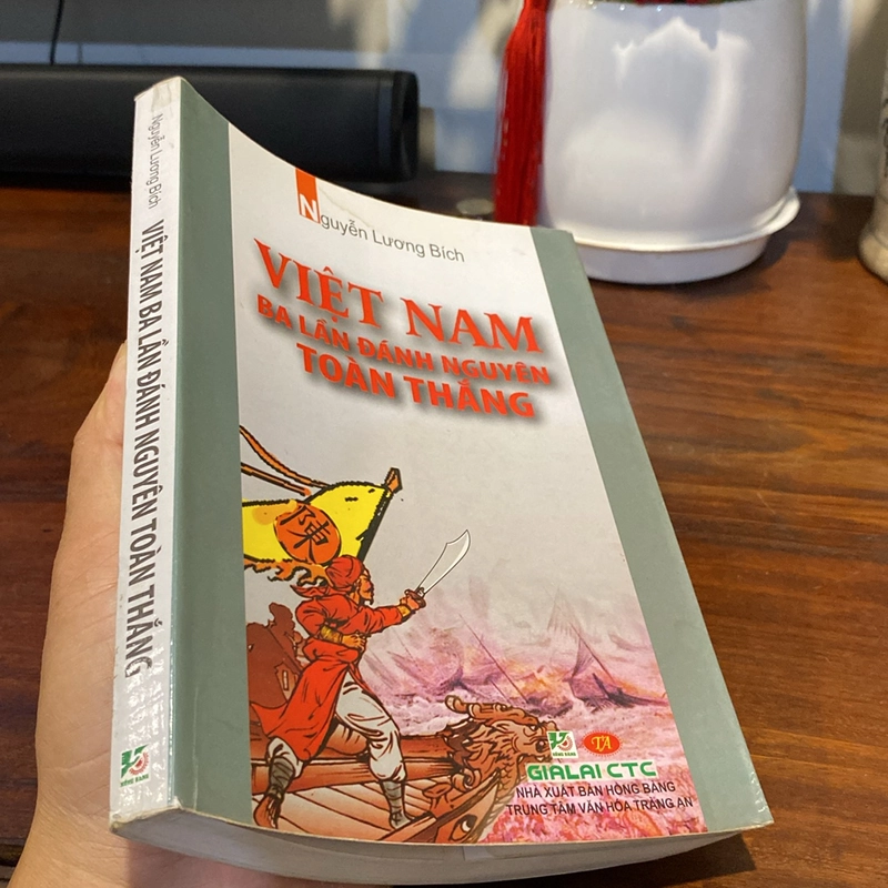 VIỆT NAM - BA LẦN ĐÁNH NGUYÊN TOÀN THẮNG 496726