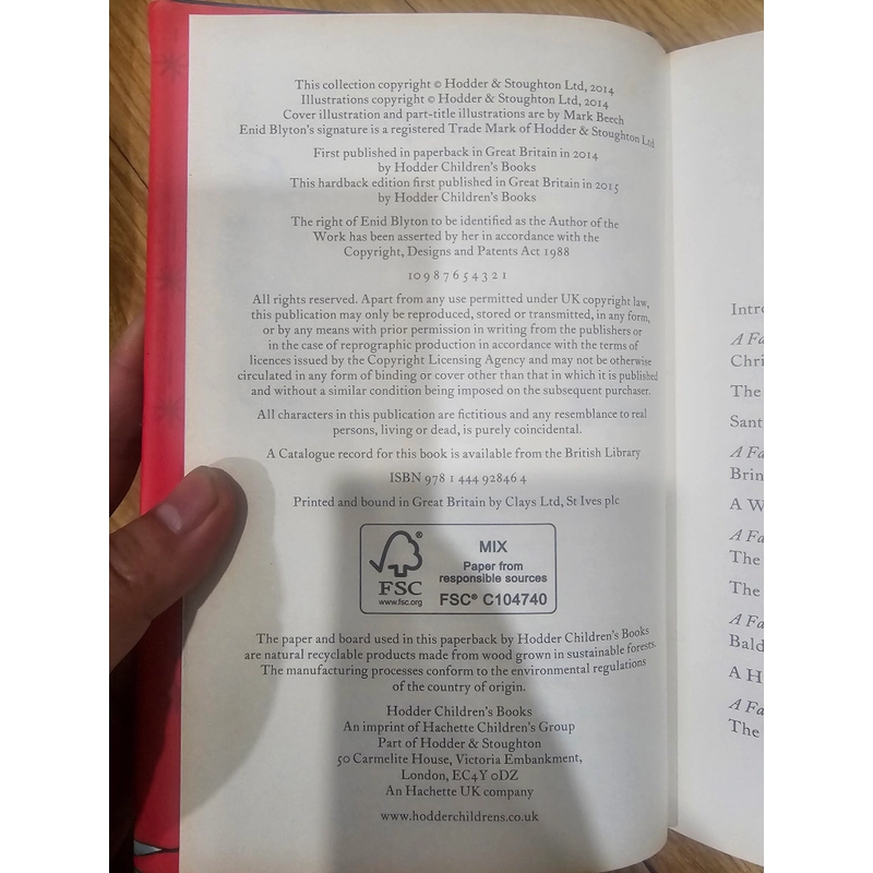 Christmas stories (Sách tiếng anh bìa cứng) 528061