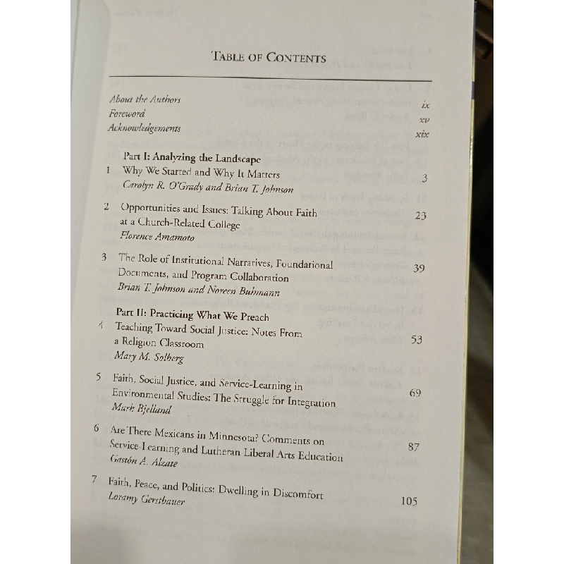 The Spirit of Service: Exploring Faith, Service, and Social Justice in Higher Education - Brian T. Johnson & Carolyn R. O'Grady 449318