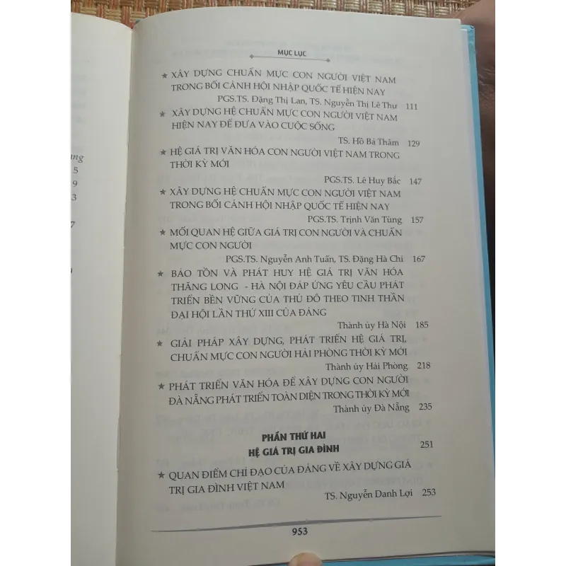 HỆ GIÁ TRỊ QUỐC GIA HỆ GIÁ TRỊ VĂN HÓA... 752488