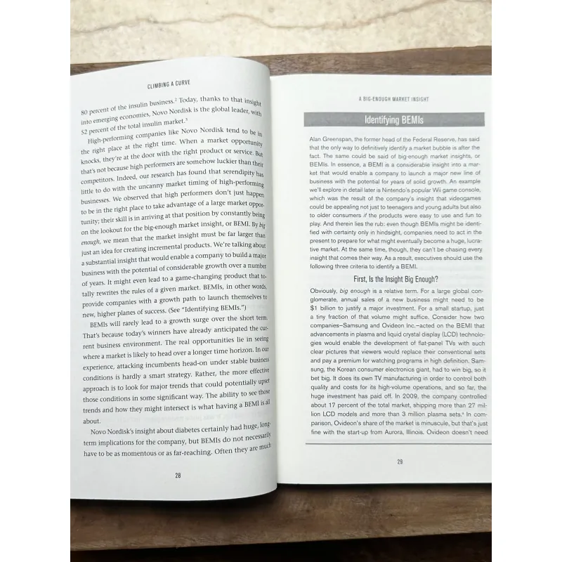 Jumping the S-Curve - Paul Nunes & Tim Breene 734637