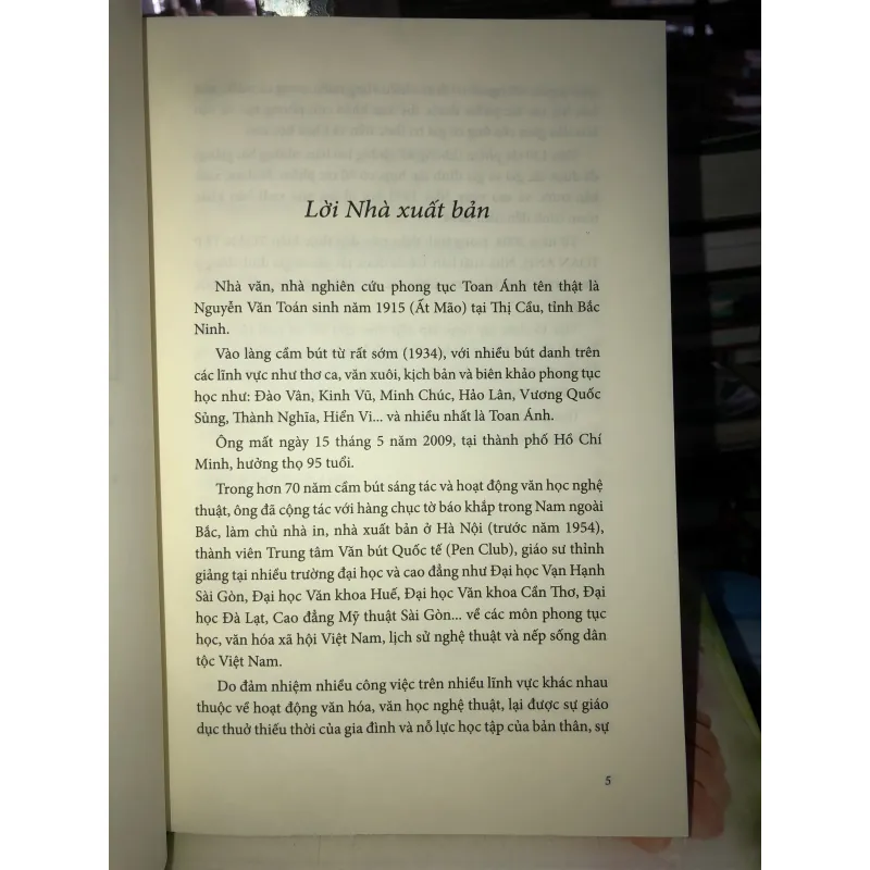 Nếp cũ: Bó hoa Bắc Việt - Thú vui tao nhã - Toan Ánh 746886