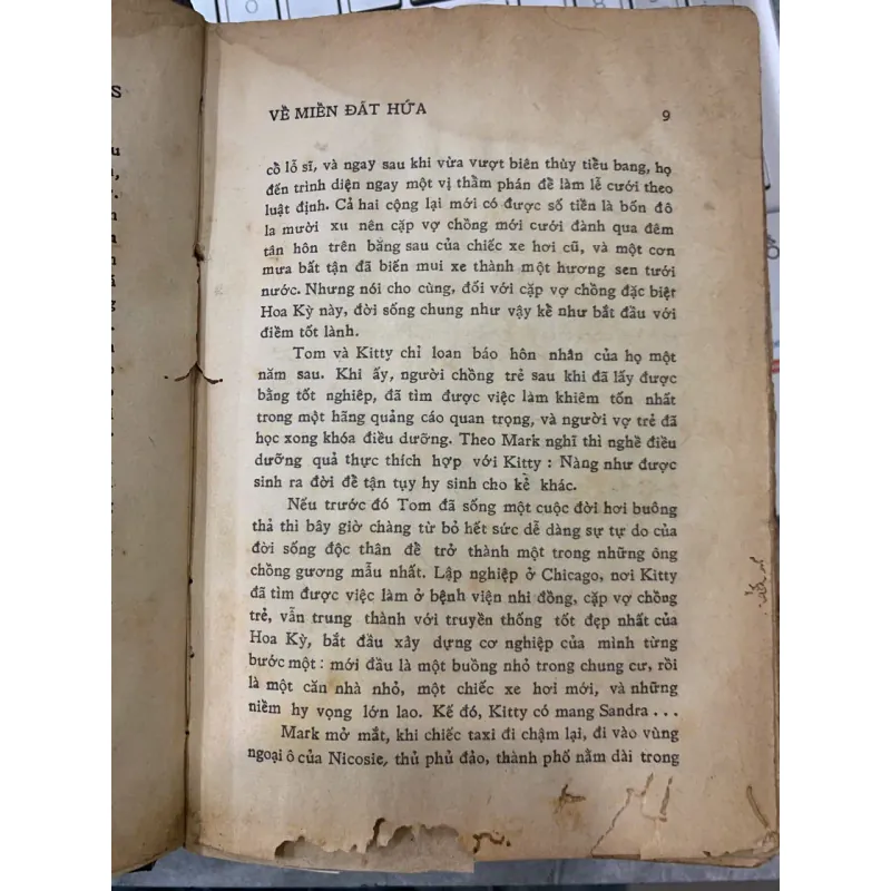 VỀ MIỀN ĐẤT HỨA - LÉON URIS 747486