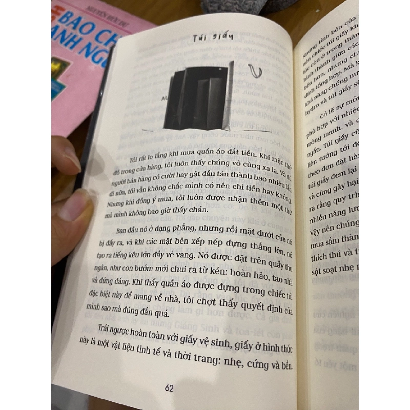 Từ vô hình đến hữu hình : khám phá thế giới diệu kỳ của các loại vật chất - Mark Miodownik 531771