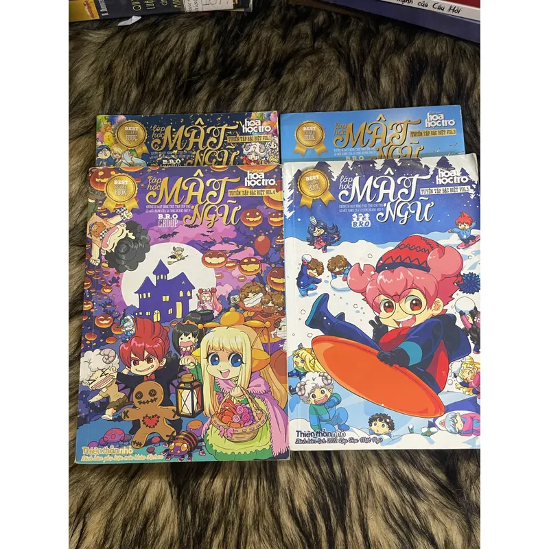 Lớp học mật ngữ ( 4 cuốn ) 598612