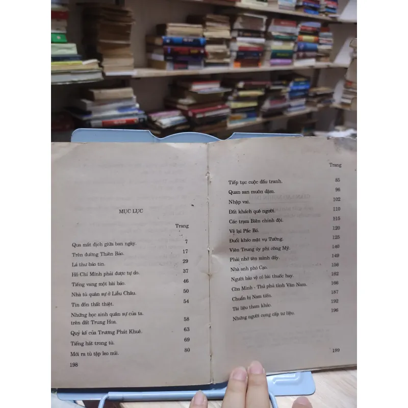 Sách - Gian Lao Nghìn Dặm - Thế Kỷ, Minh San (A1) 564657