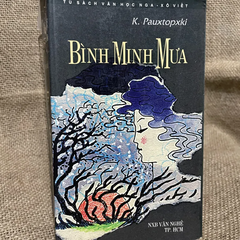 K. Pauxtopxki BÌNH MINH MƯA 748264