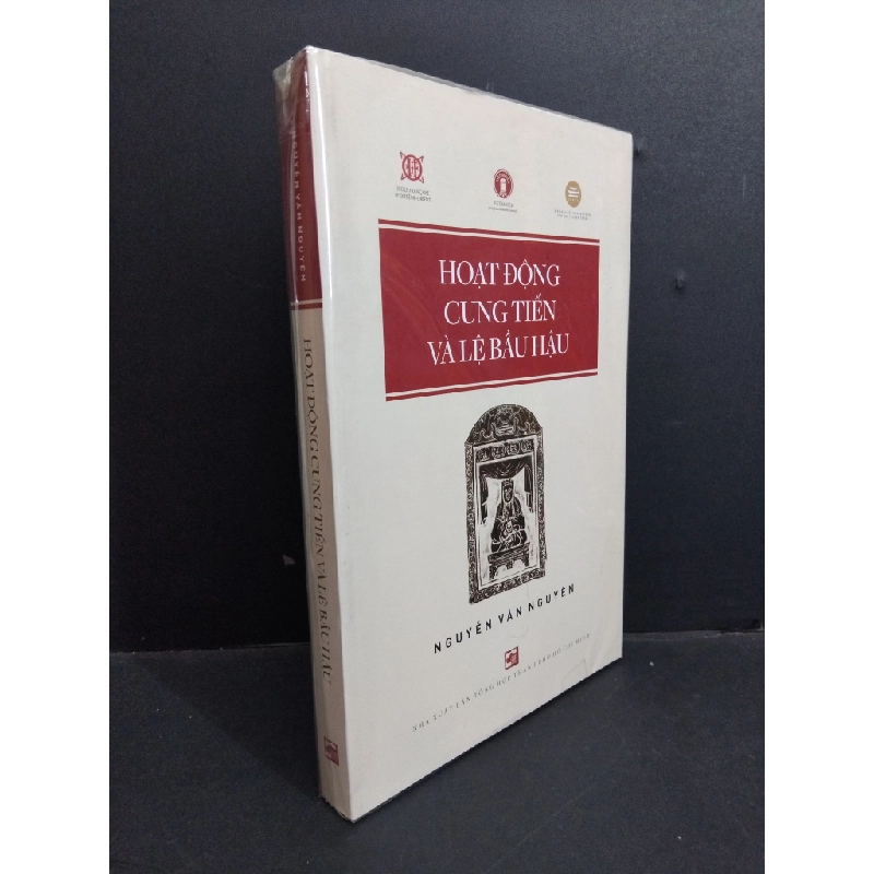 [Phiên Chợ Sách Cũ] Hoạt động cung tiến và lệ bầu hậu 2303 428857