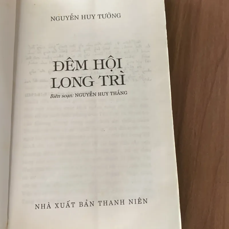 Đêm hội Long Trì, Nguyễn Huy Tưởng 674678