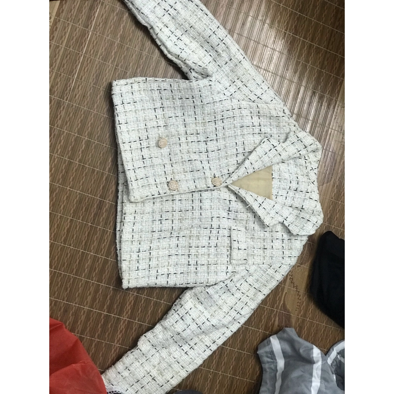 Áo dạ trắng kẻ 515497