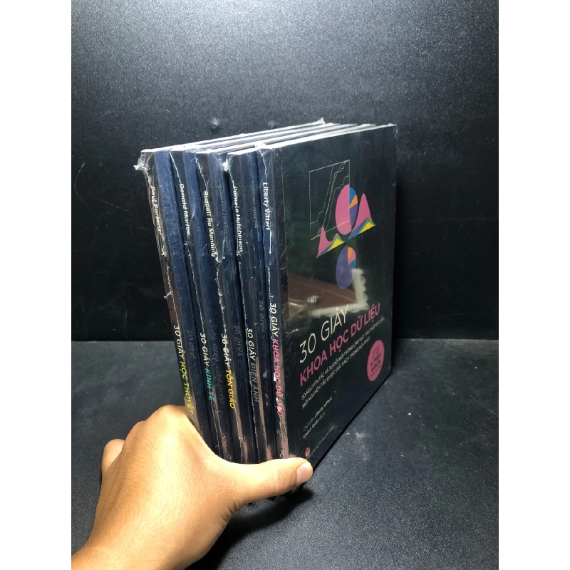 Bộ 5 cuốn 30 giây Liberty Vittert mới 100% HCM.ASB1812 912875