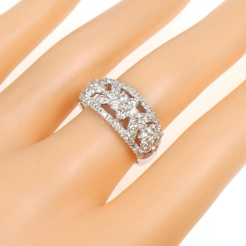 Nhẫn kim cương hoa PT900 1.00CT 665439