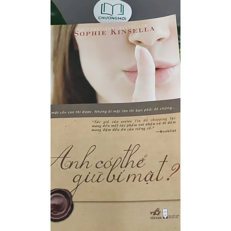 Anh Có Thể Giữ Bí Mật? (2012) - Sophie Kinsella 603335