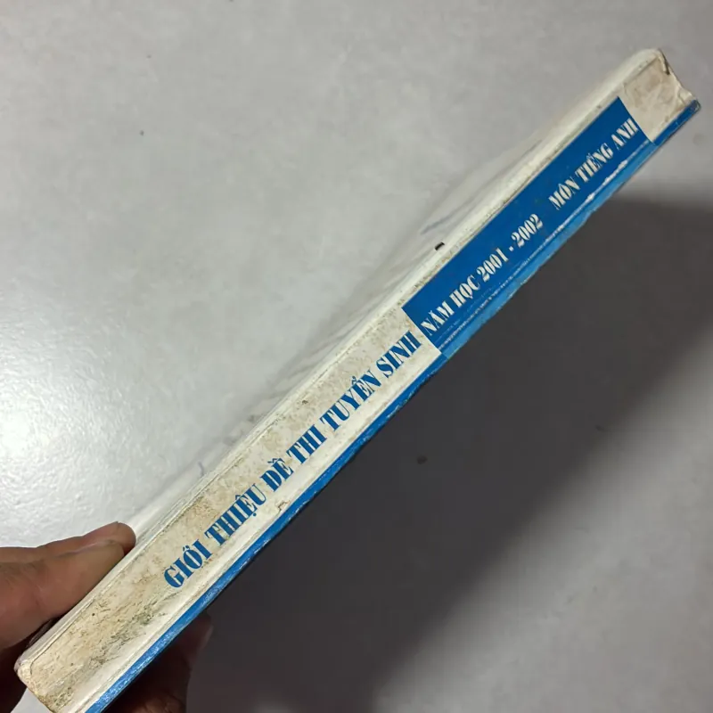 Giới thiệu đề thi tuyển sinh Tiếng Anh 1006012