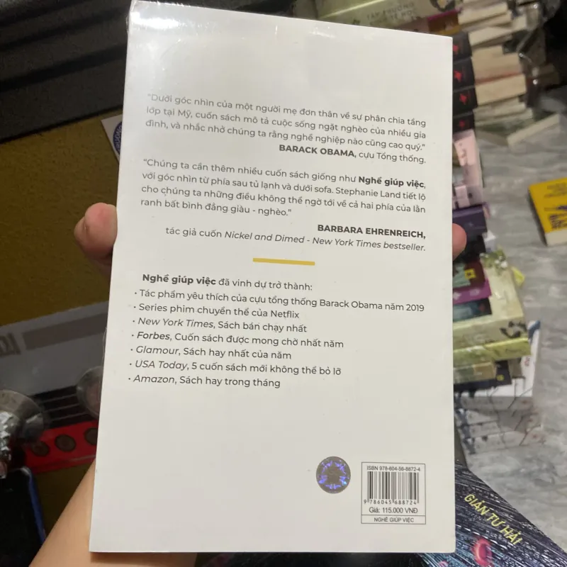 (Tự truyện) - Nghề giúp việc - Stephanie Land 972485