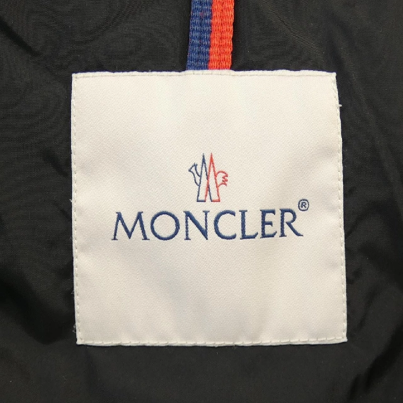 Áo khoác lông vũ MONCLER 642064