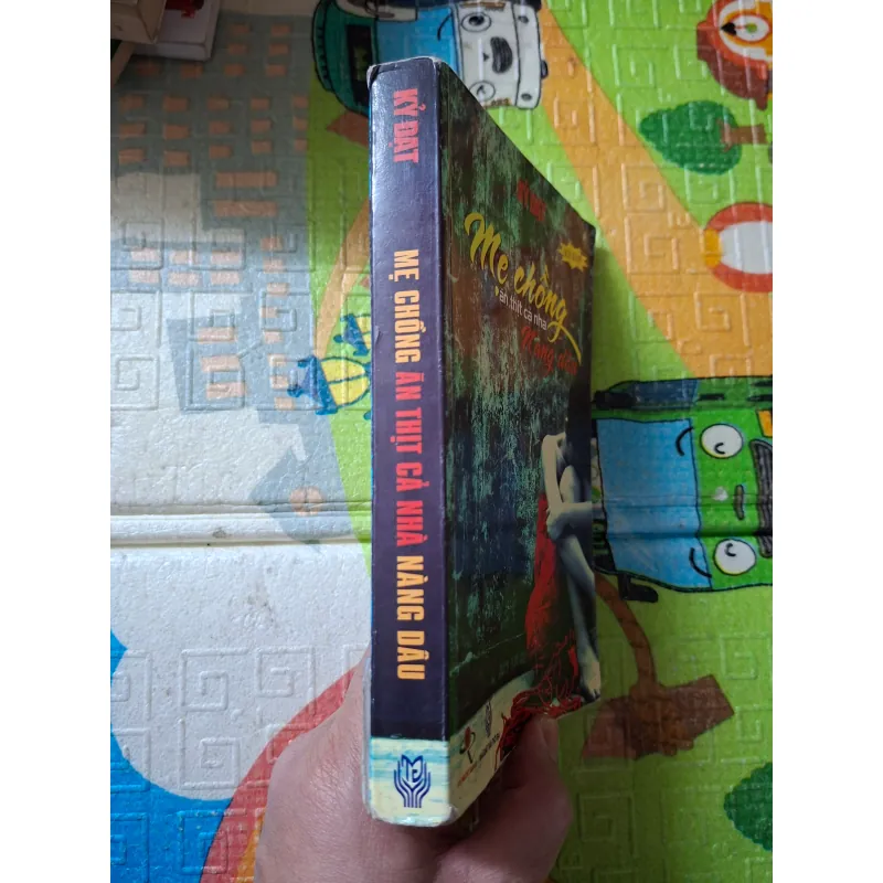 Mẹ chồng ăn thịt cả nhà nàng dâu 790869