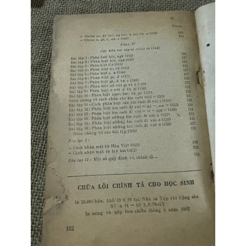 SỬA CHỈNH TẢ CHO HỌC SINH - PHAN NGỌC -SÁCH NGÔN NGỮ TIẾNG VIỆT 573533