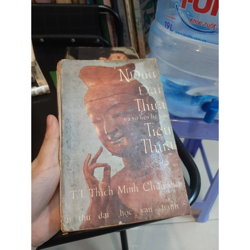 Đại thừa và sự liên hệ với tiểu thừa - Thích Minh Châu dịch 300736
