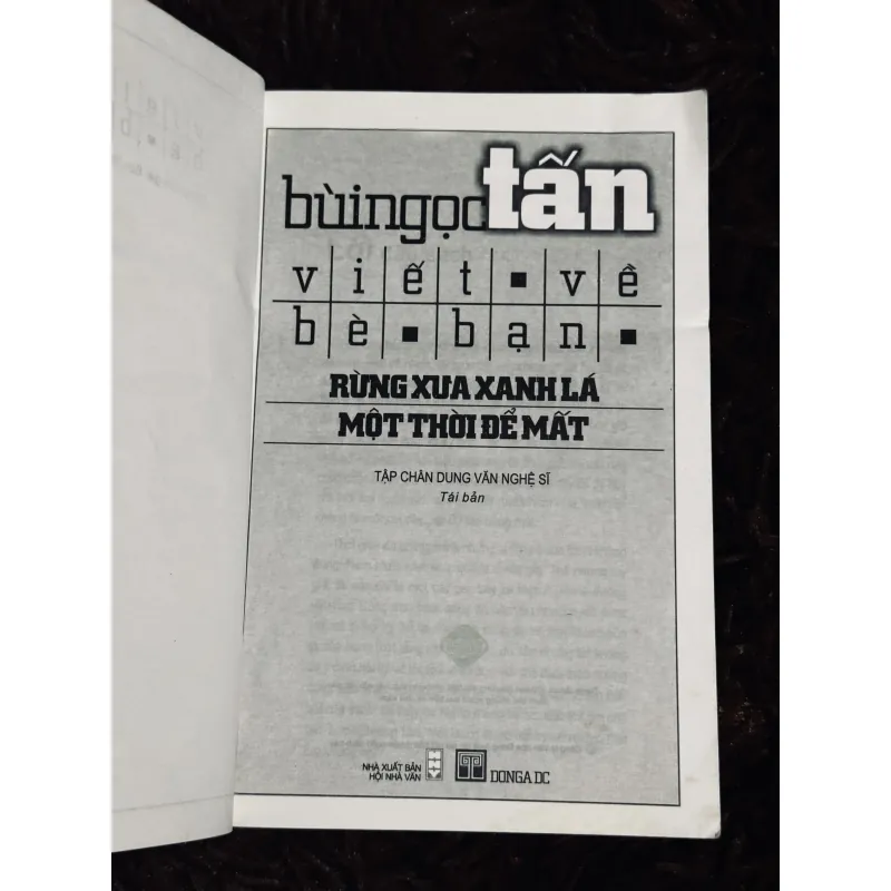 Rừng xưa thay lá 933800