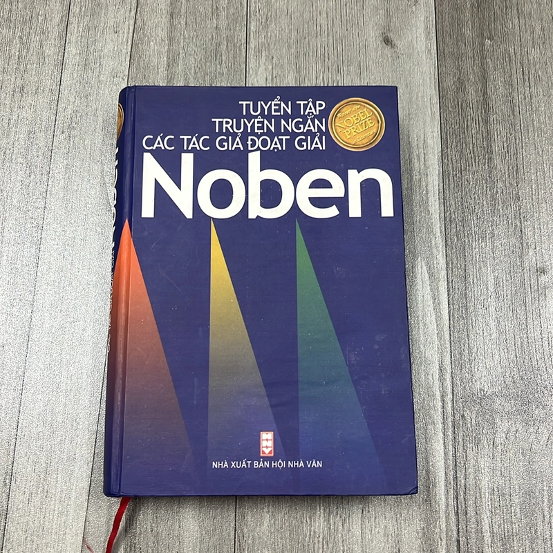 Tuyển tập truyện ngắn các tác giả đoạt giải Noben. 2b4 527797
