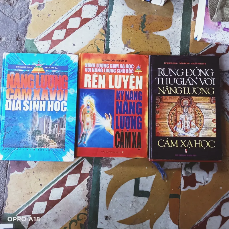 Combo 3c về năng lượng cảm xạ của Dư Quang Châu  791539