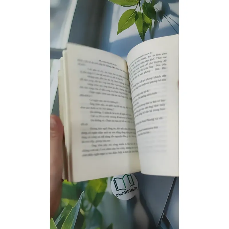 [XƯA] Chuyện Nội Cung Cựu Hoàng Bảo Đại (1999) - Nguyễn Đắc Xuân 970266