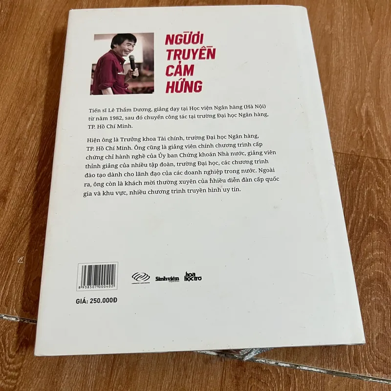 Người truyền  cảm hứng  566109