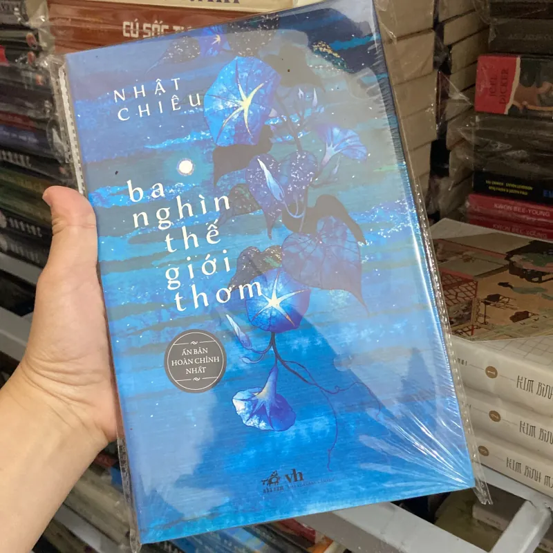 Ba nghìn thế giới thơm - Nhật Chiêu ( Tản Văn - Tiểu Luận ) 969881