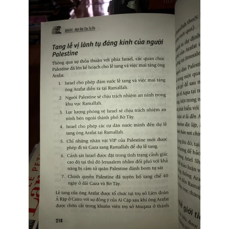 Bí mật một huyền thoại - Arafat Một đời tự do - Mạnh Kim và Nguyễn Văn Phước  777145