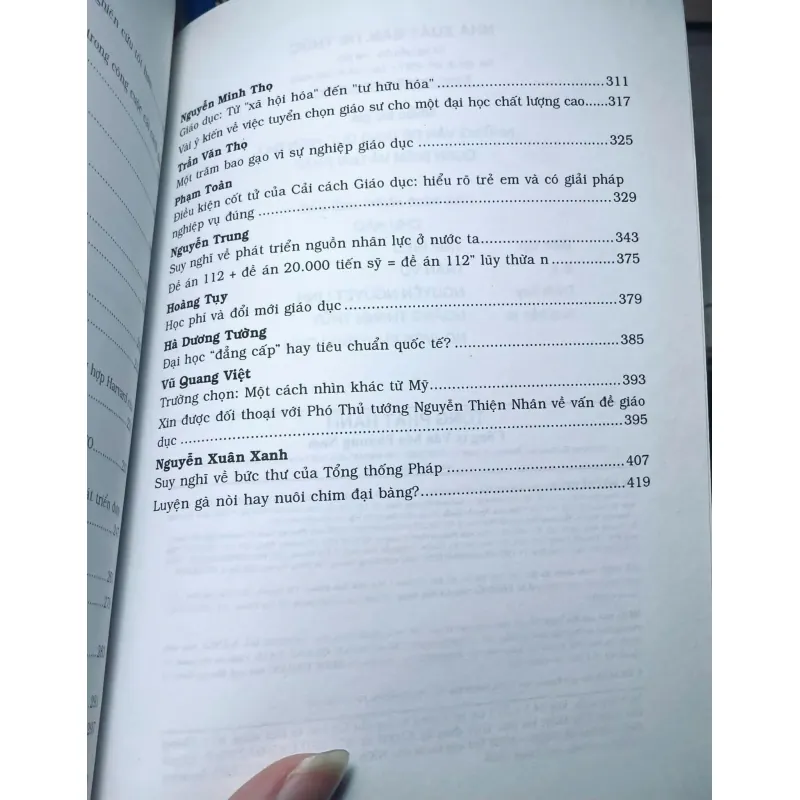 SÁCH NHỮNG VẤN ĐỀ GIÁO DỤC HIỆN NAY - QUAN ĐIỂM VÀ GIẢI PHÁP 783256