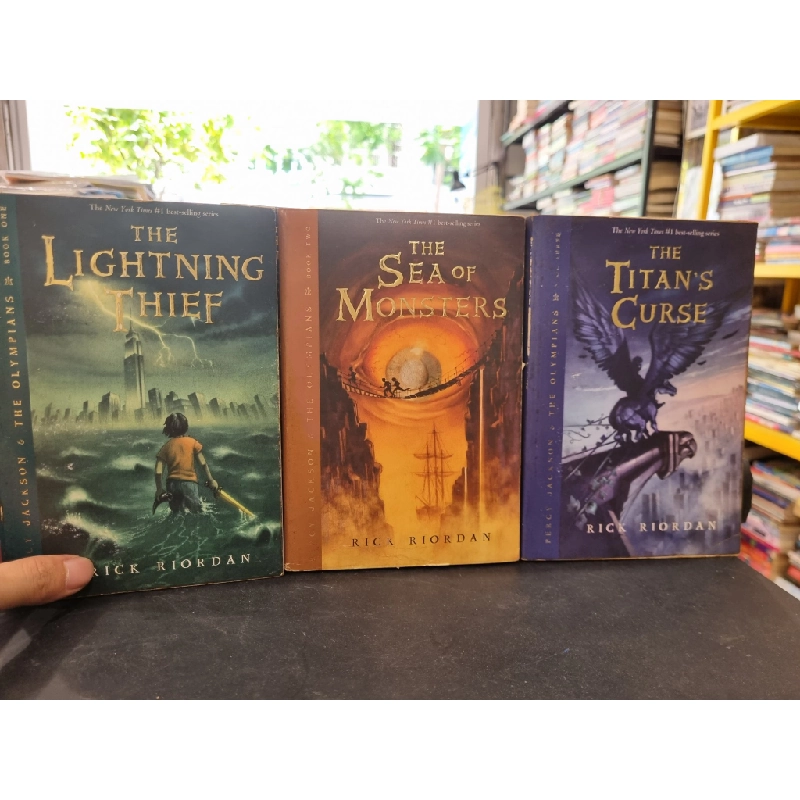 PERCY JACKSON & THE OLYMPIANS (Set 3 Books : The Lightning Thief | The Sea of Monsters | The Titan's Curse) - Rick Riordan 139461