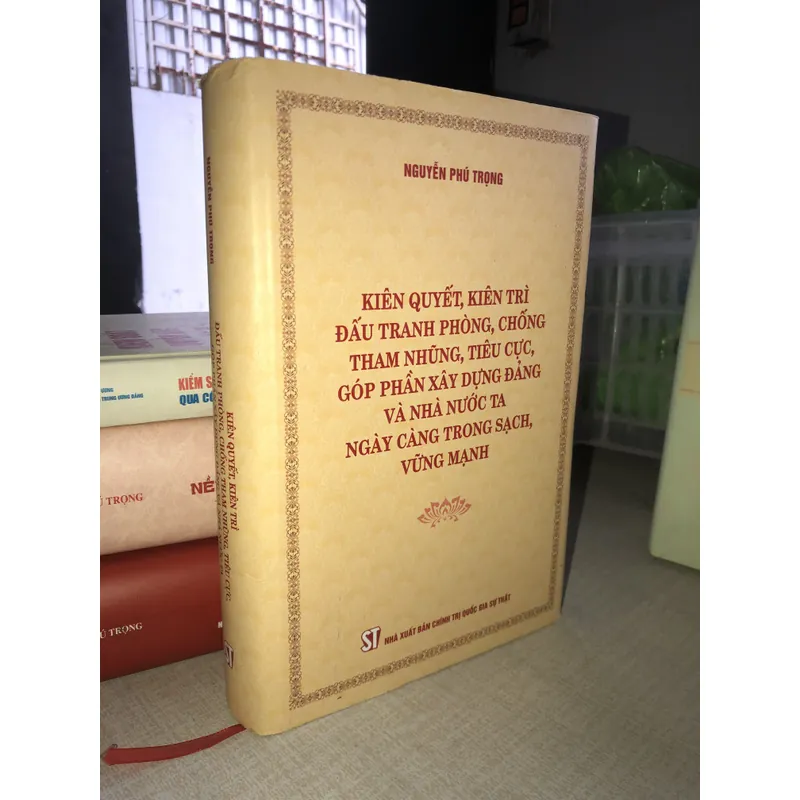 Kiên quyết, kiên trì đấu tranh phòng, chống tham nhũng, tiêu cực, góp phần xây dựng Đảng… 704291