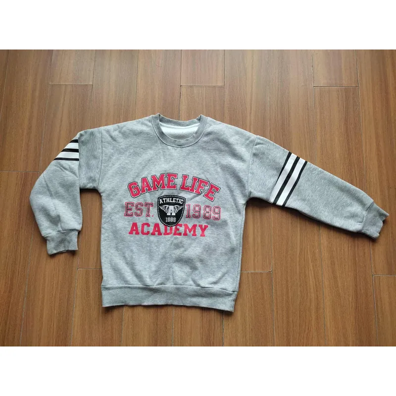 2 áo sweater bé trai <40 ký mới cứng 738672