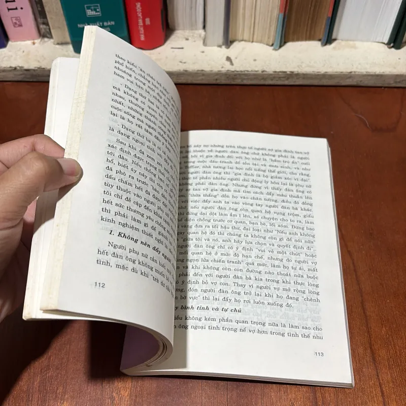 II Hôn Nhân: Hôn Nhân Gia Đình Trong Xã Hội Hiện Đại - TS Nguyễn Minh Hoà - 2000 748237