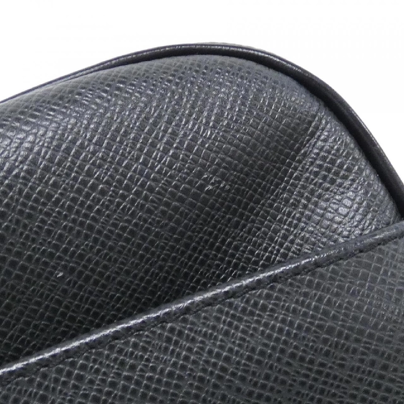 Túi đeo vai Louis Vuitton Taiga Reporter M30152 - Hàng hiệu Authentic 767591