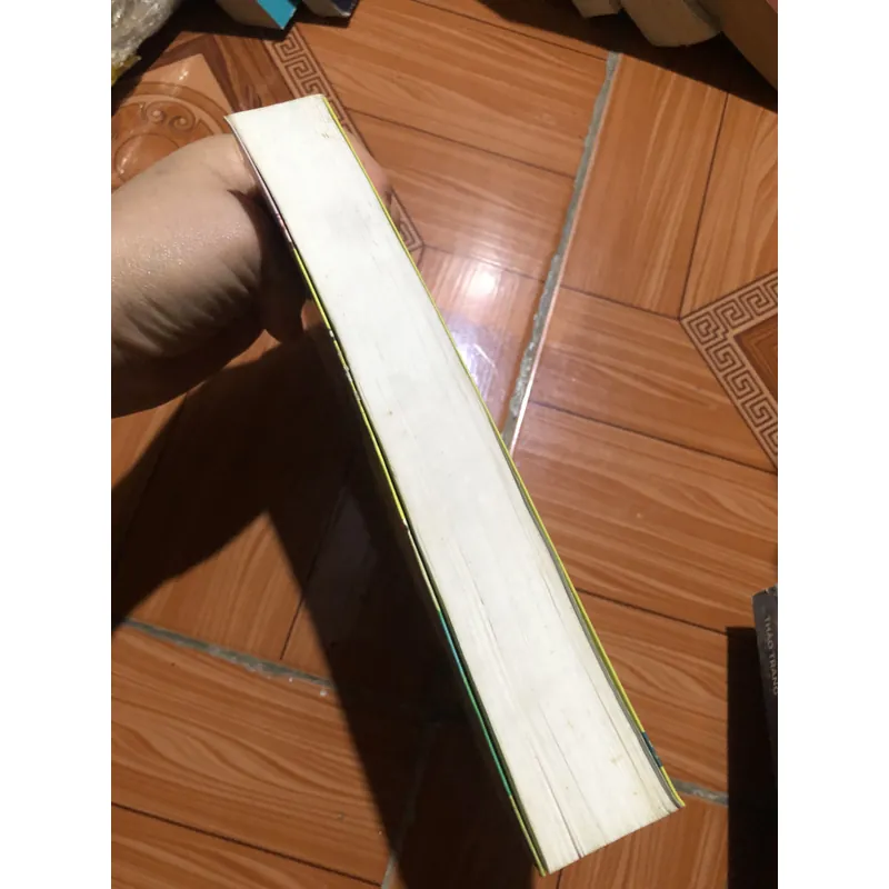 Tiểu thuyết hiện đại chủ đề chiến tranh - Thế giới trẻ em - Kanta Ibragimov 713956