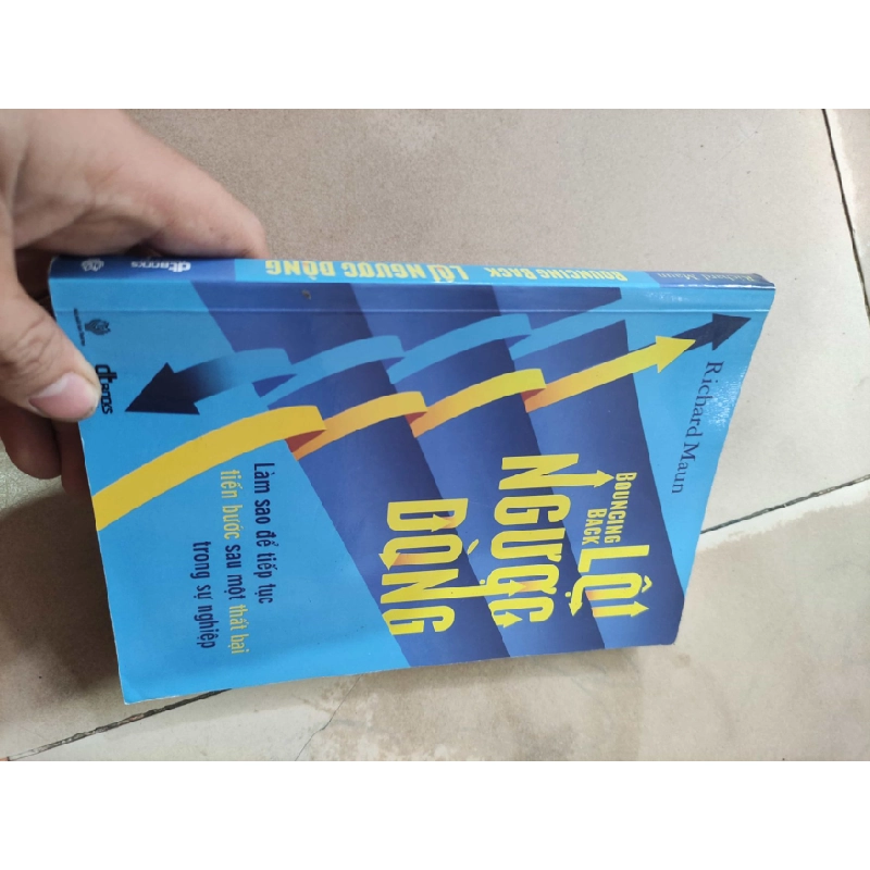 [Phiên Chợ Sách Cũ] Lội ngược dòng 2303 412396