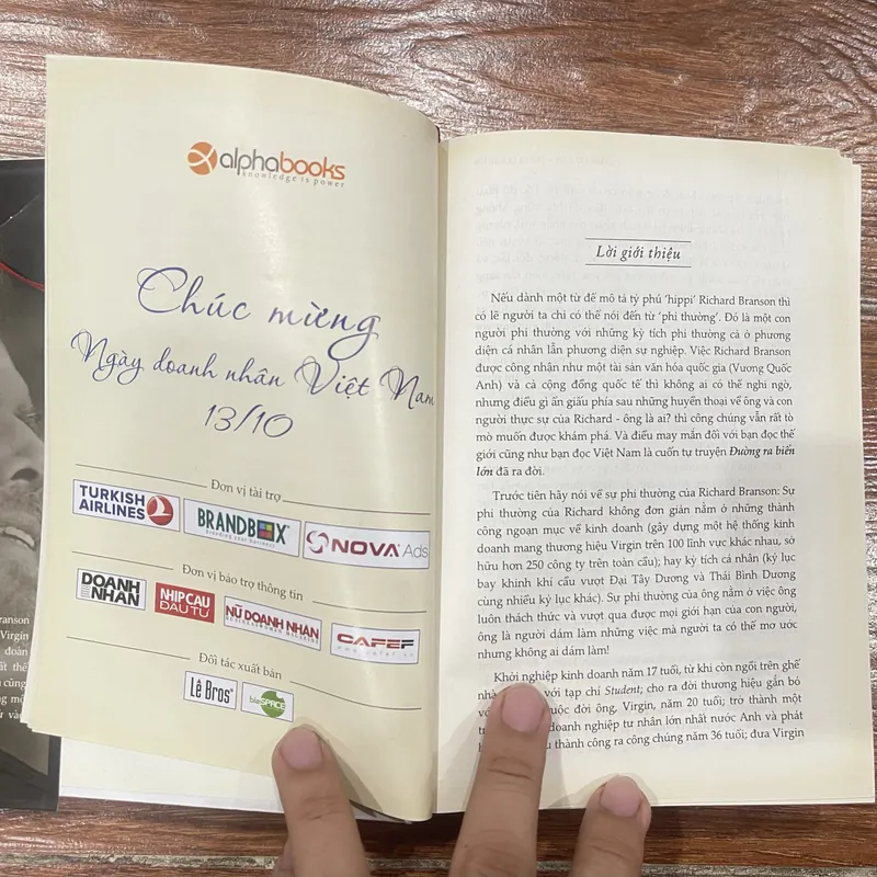Tự truyện Richard Branson Đường ra biển lớn  (8) 589238