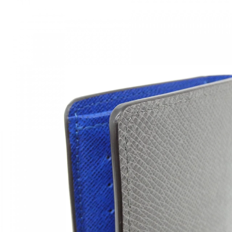 Ví Louis Vuitton Taiga Porte-Feuille Braz M11580 622325