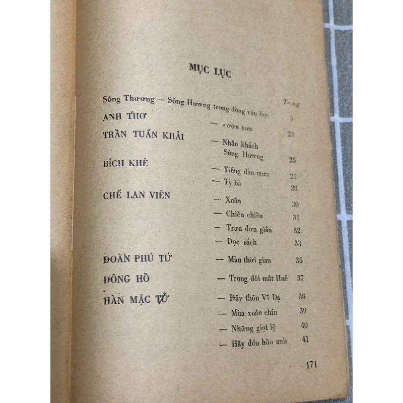 Bài thơ Thôn Vĩ , thơ viết về Huế trước 1945 545370