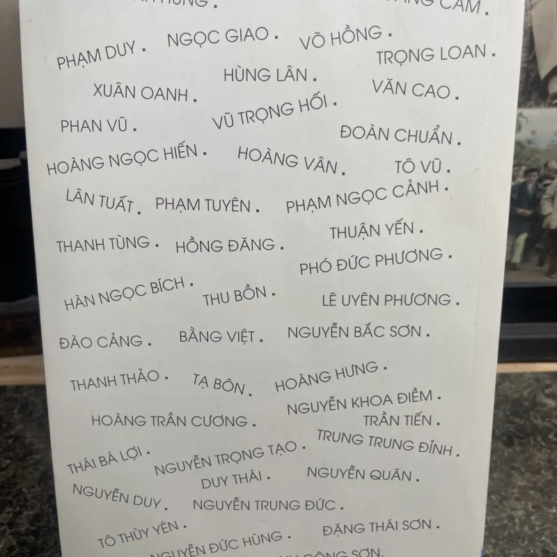 Thôi ta còn bạn bè Nguyễn Thuỵ Kha chữ ký tác giả 763348