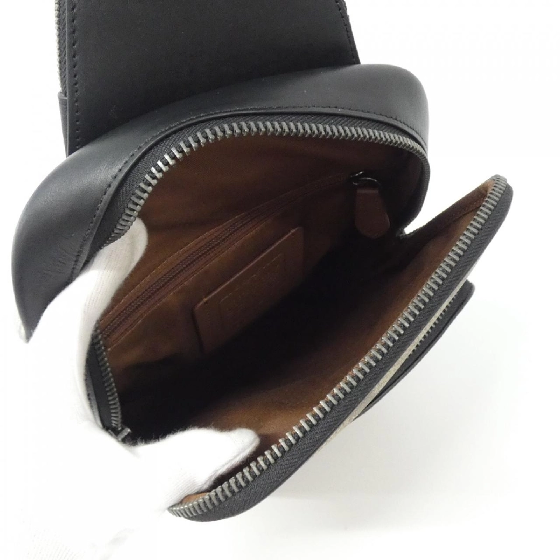 Túi CO910 của Coach - Hàng hiệu Chính hãng 617163