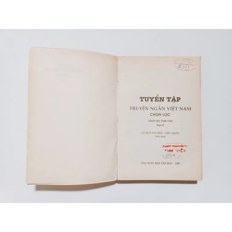 Tuyển Tập Truyện Ngắn Việt Nam Chọn Lọc Tập 2  740741
