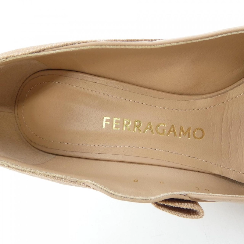 Giày cao gót FERRAGAMO - Hàng hiệu Authentic 830024
